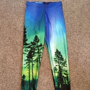 Blackmilk Forest Leggings. Flawless. Size L.